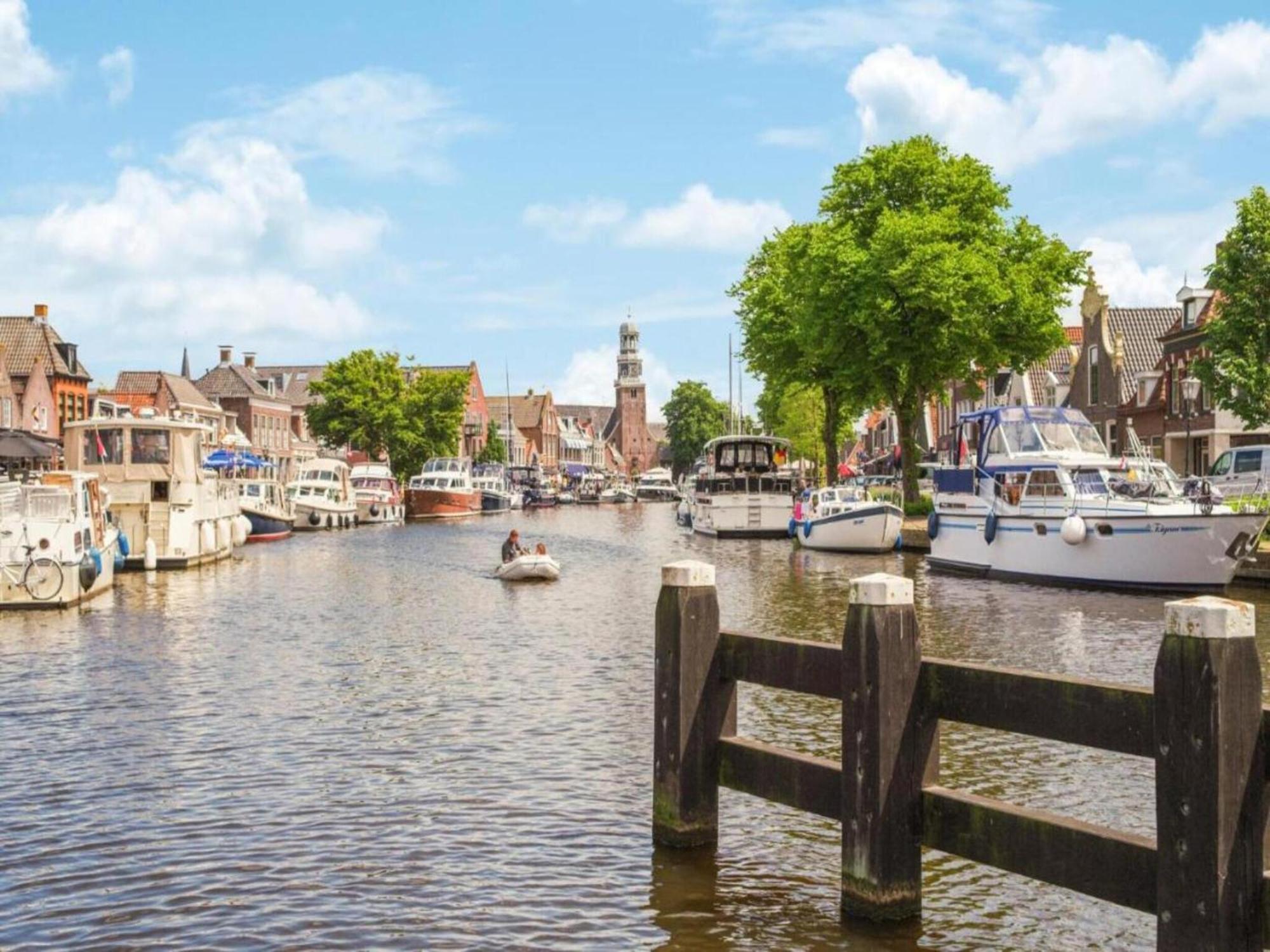 Luxury Docklodge On The Water Delfstrahuizen Exterior foto